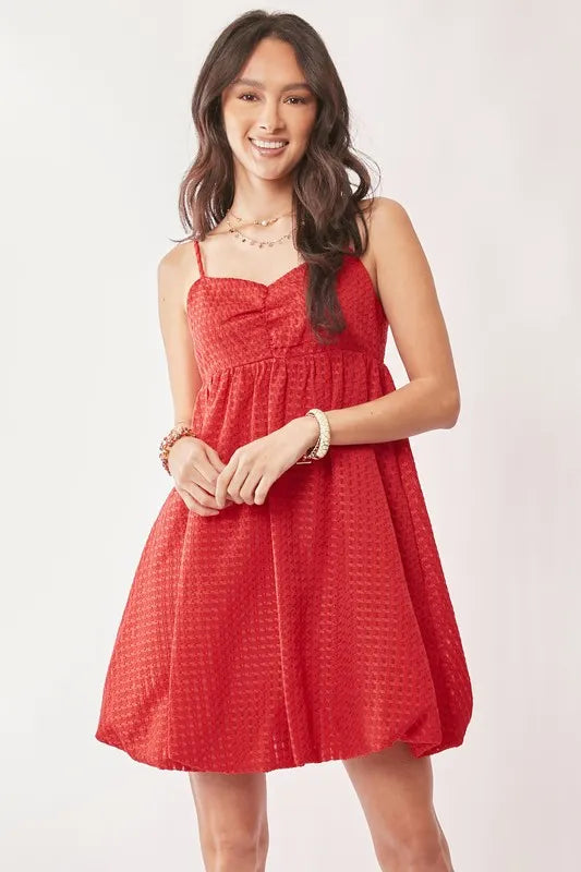 Davi & Dani Textured Sweetheart Neckline Bubble Hem Dress - Blushé Belle