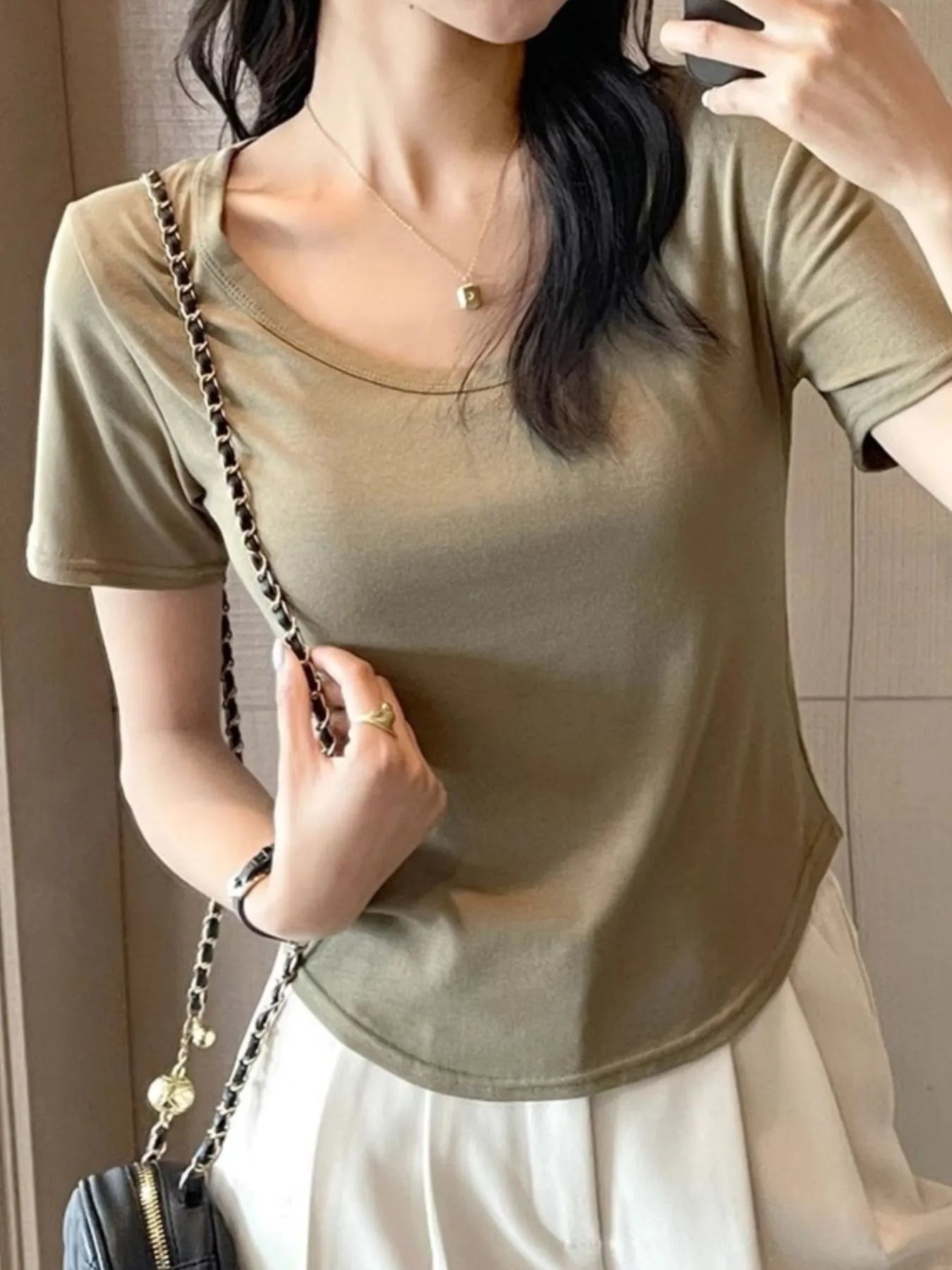 Plus Size Round Neck Short Sleeve T-Shirt - Blushé Belle