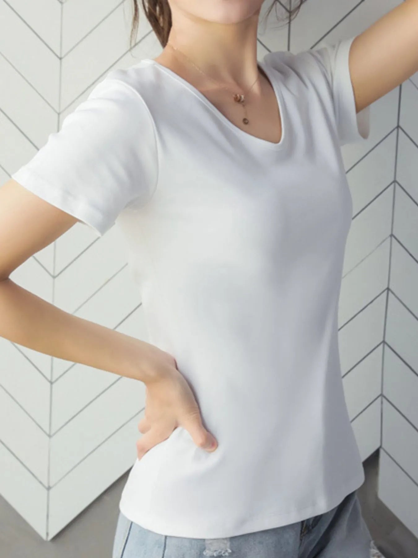 V-Neck Short Sleeve T-Shirt - Blushé Belle