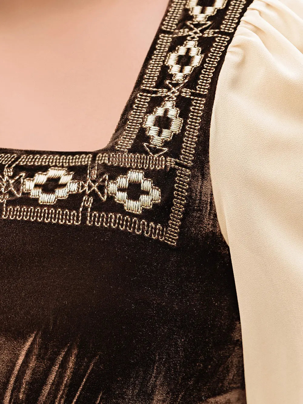 36386d7a8be848d99203663e4d46c9ea-Max