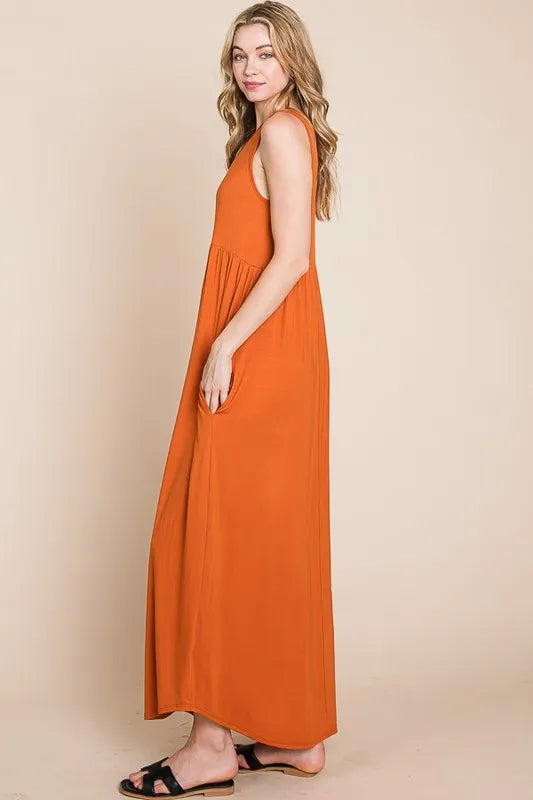 BOMBOM Sleeveless Maxi Dress with Pockets - Blushé Belle