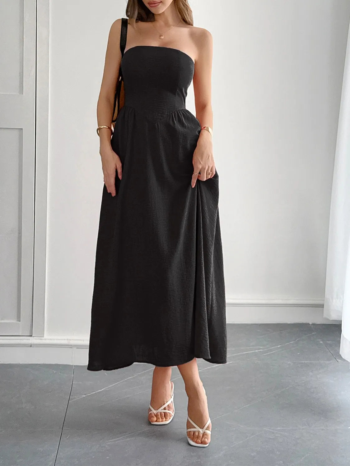 Strapless A-Line Midi Dress with Pockets - Blushé Belle