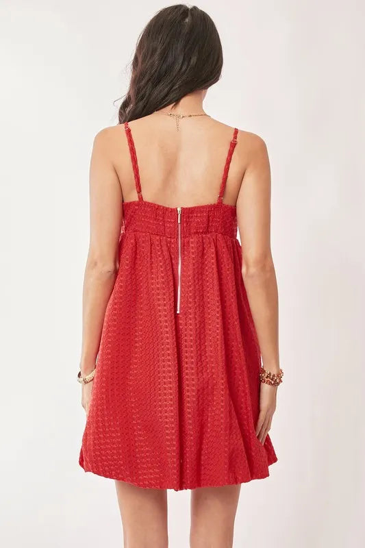 Davi & Dani Textured Sweetheart Neckline Bubble Hem Dress - Blushé Belle