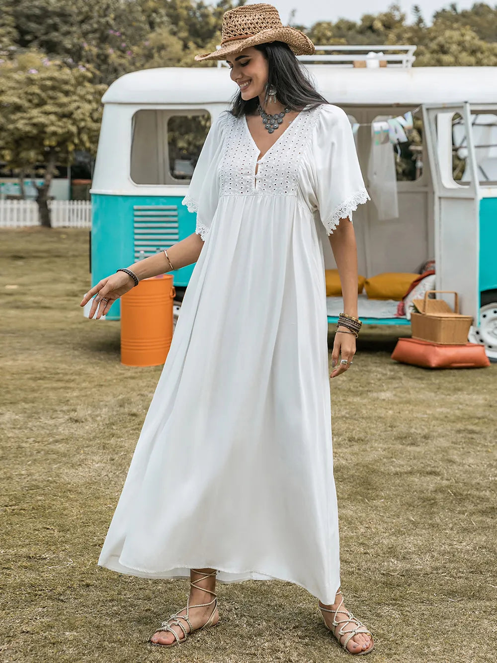 Lace Detail Eyelet V-Neck Half Sleeve Dress - Blushé Belle
