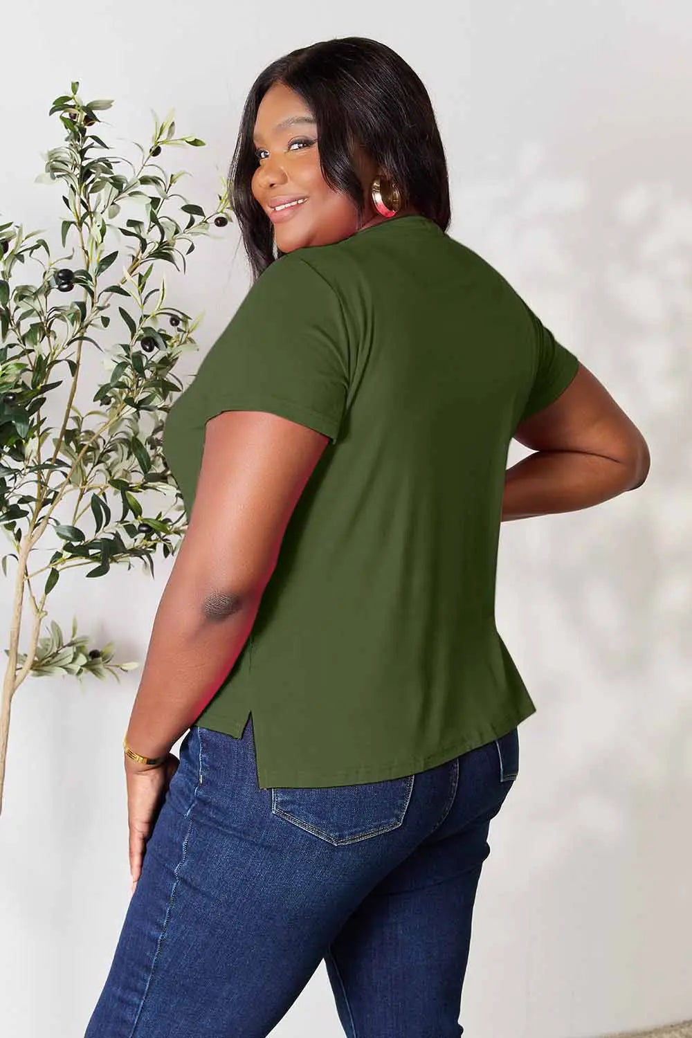 Basic Bae Full Size Round Neck Short Sleeve T-Shirt - Blushé Belle