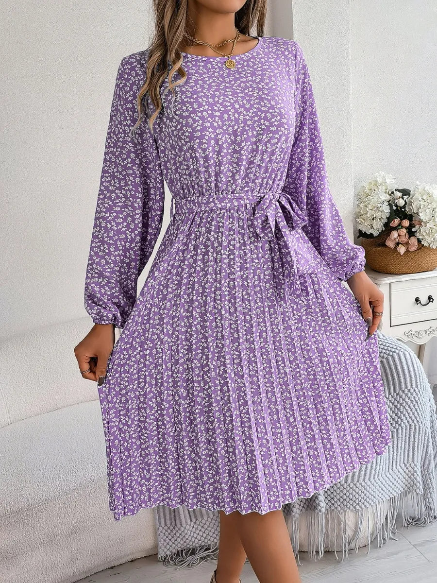 Ditsy Floral Tie Waist Pleated Dress - Blushé Belle
