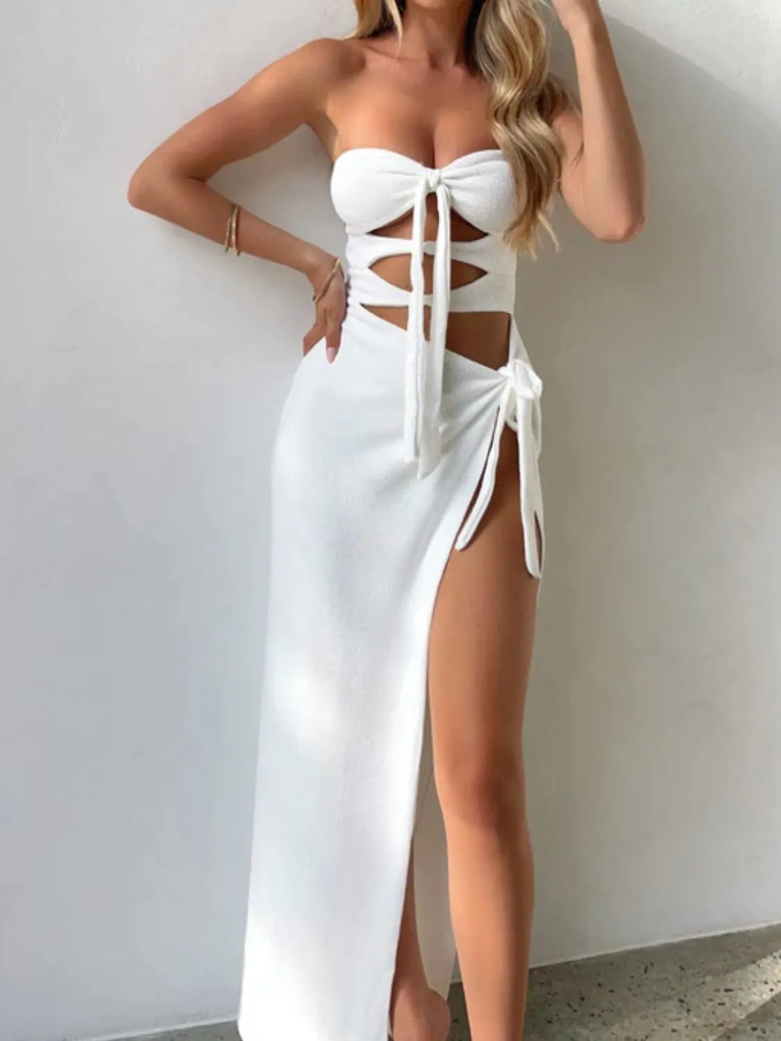 Cutout Split Sweetheart Neck Tube Dress - Blushé Belle