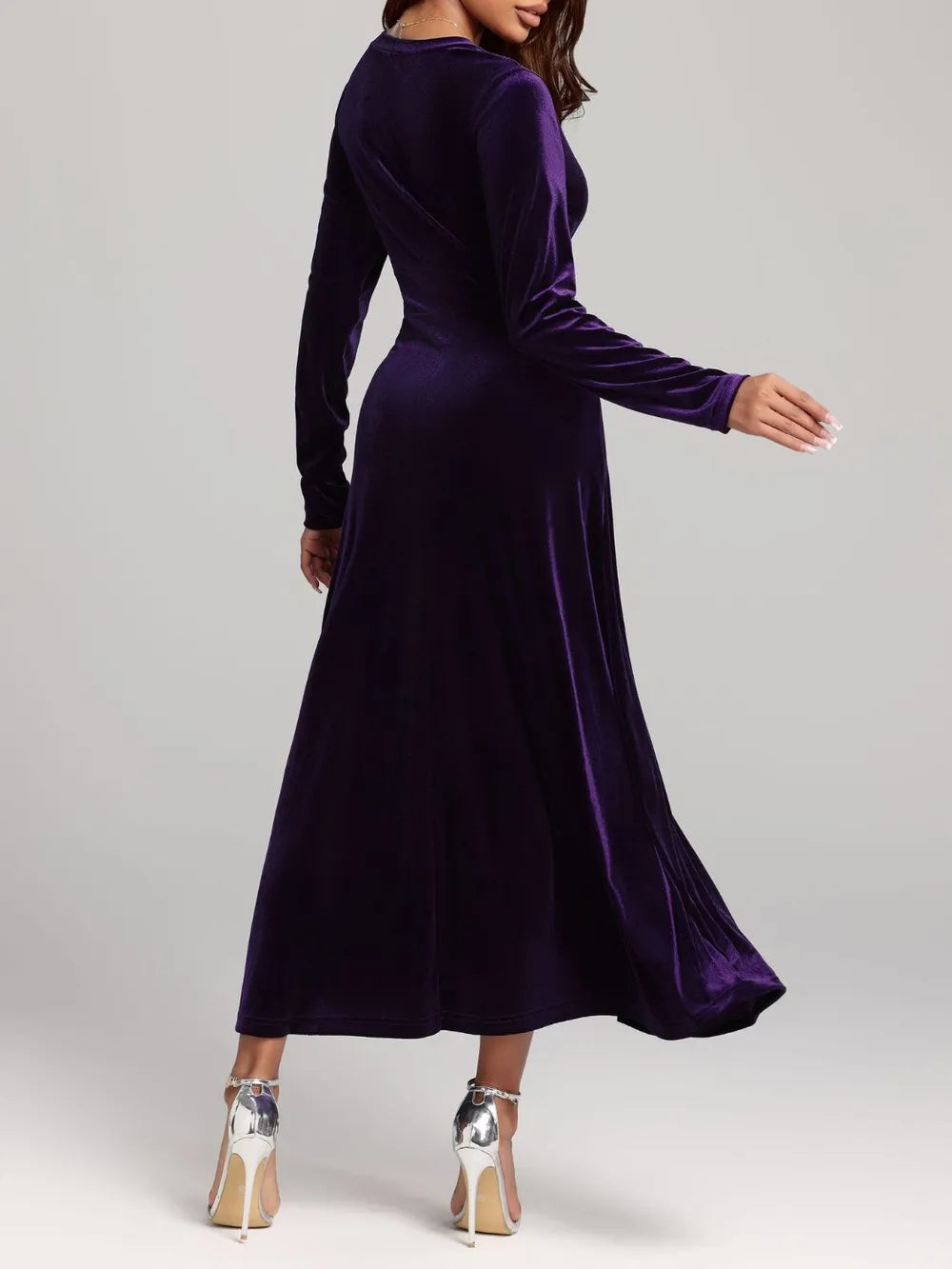 V-Neck Long Sleeve Velvet Dress - Blushé Belle