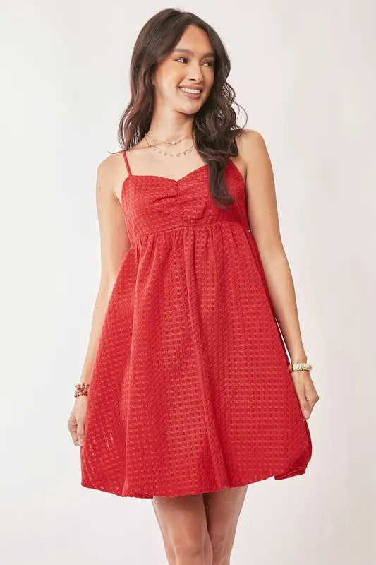 Davi & Dani Textured Sweetheart Neckline Bubble Hem Dress - Blushé Belle