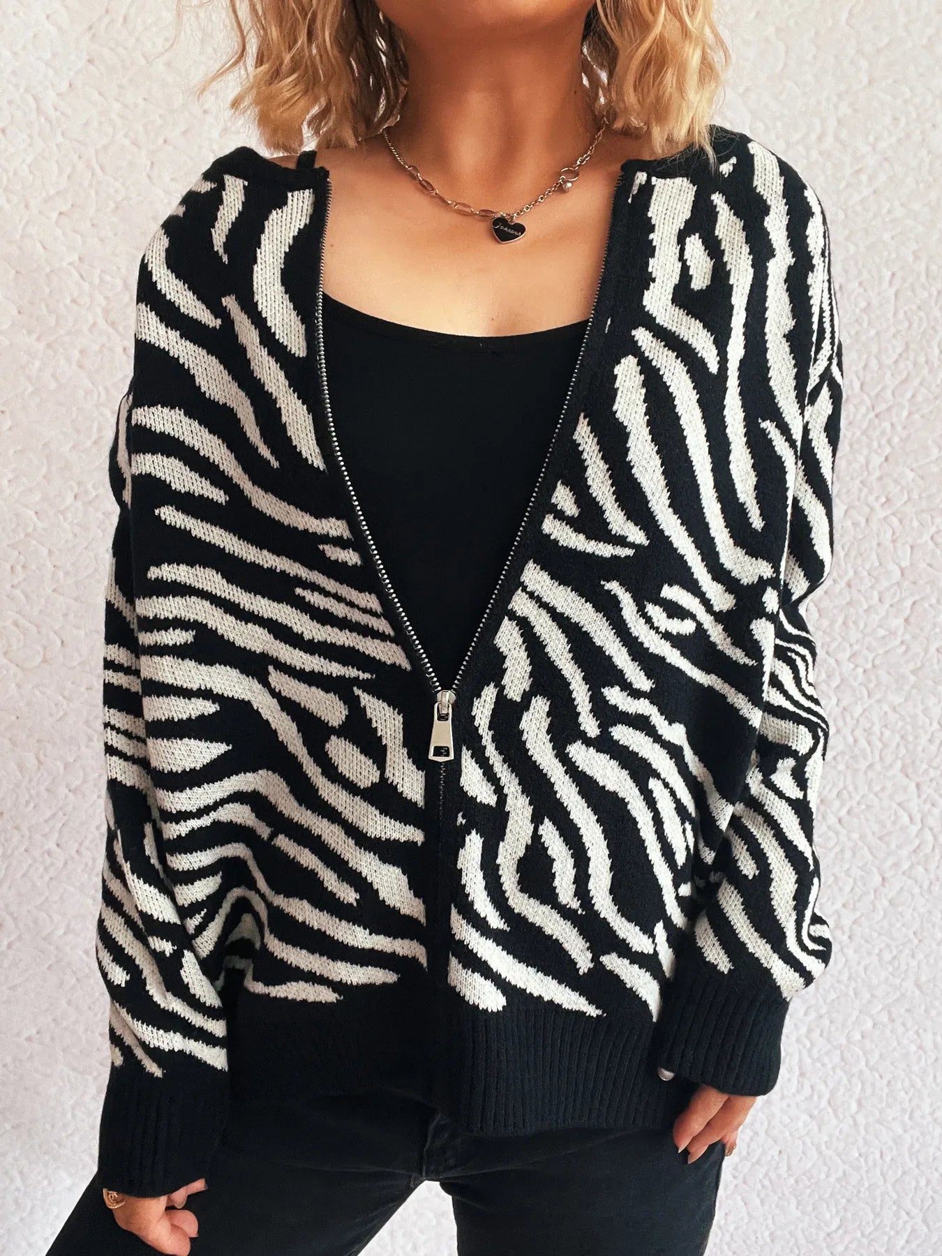 e15918cd98754735a6b1f73d8e090bee-Max-Origin