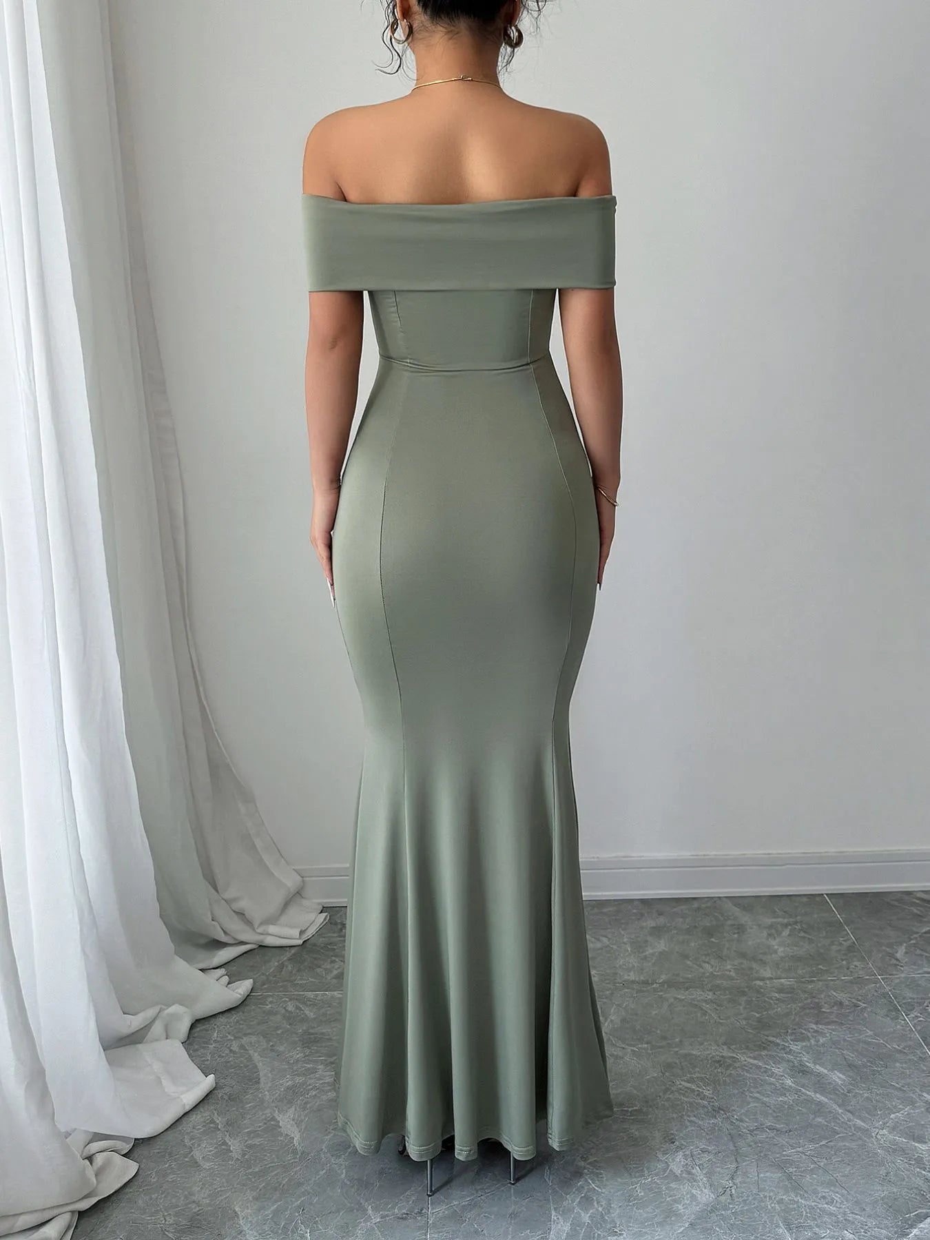 Off-Shoulder Mermaid Maxi Dress - Blushé Belle