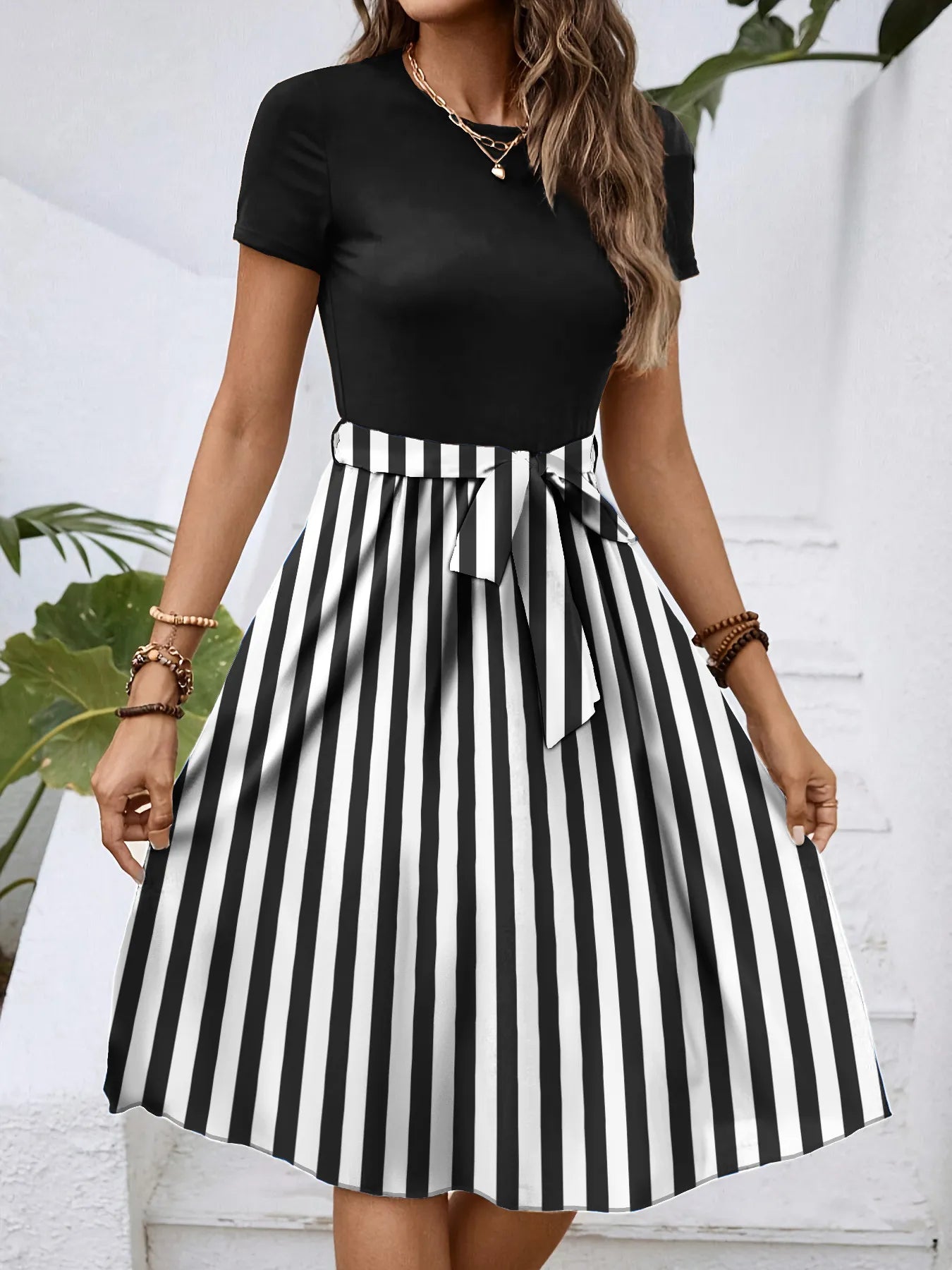 Striped Round Neck Short Sleeve Dress - Blushé Belle